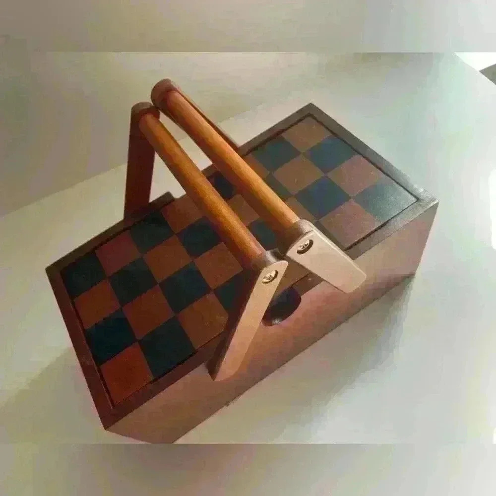 7-in-1 Wooden Box Game Set Rare Employee Exclusive Gift Sovereign Bank